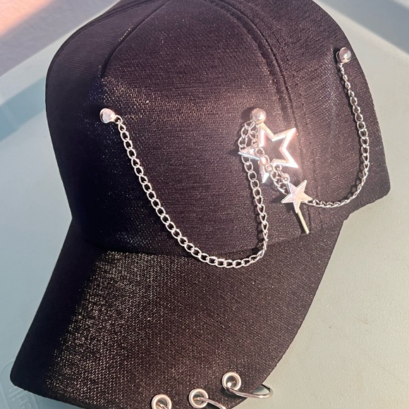 Brand New Hat - Picture 2 of 4